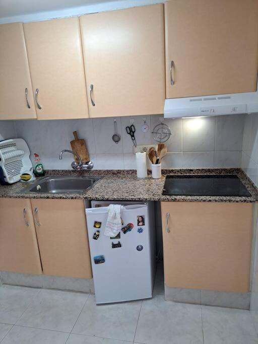 Holiday Center Apartamento Vistas Mar, Acceso Directo Playa Y Piscina Росес Екстериор снимка